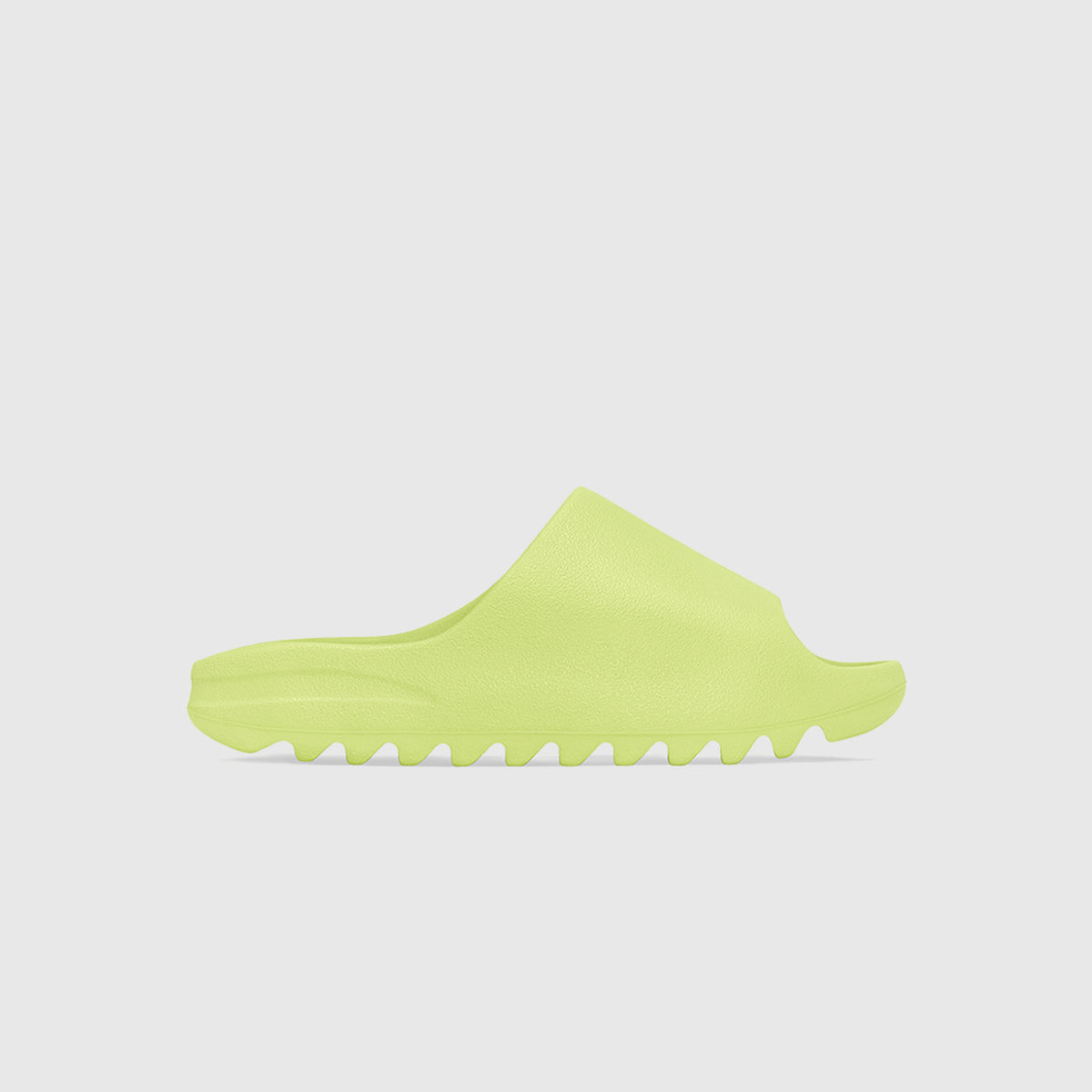 YEEZY SLIDE