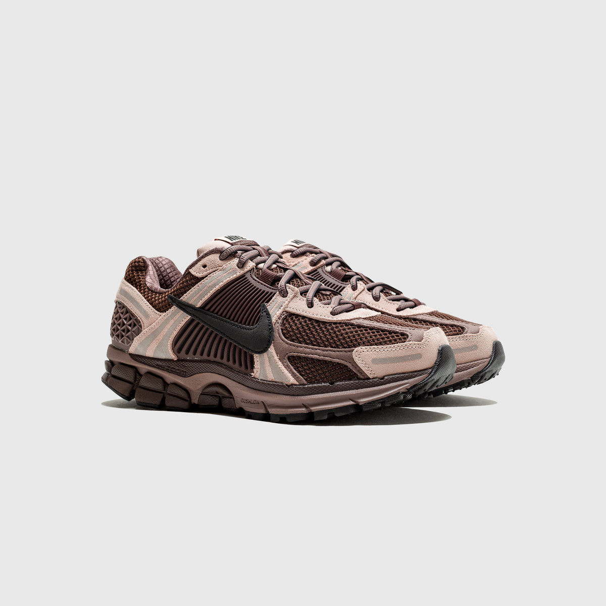 WMNS ZOOM VOMERO 5 
