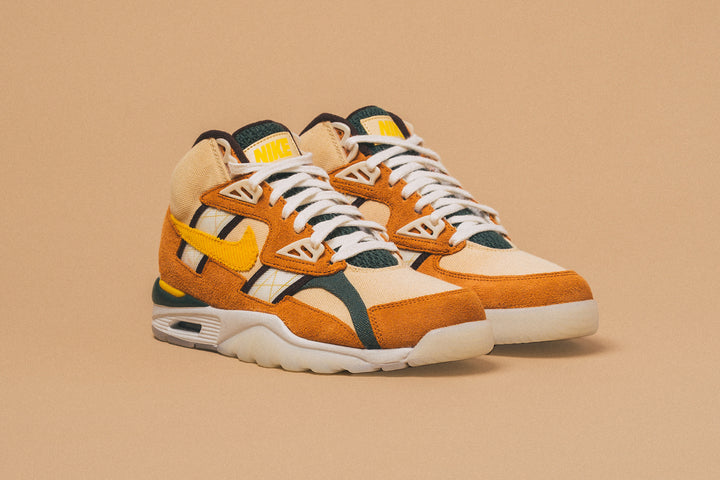 AIR TRAINER SC HIGH "OUTDOORS"