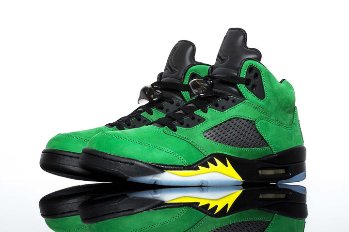 AIR JORDAN 5 RETRO SE "APPLE GREEN"