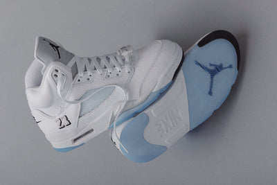AIR JORDAN 5 RETRO "WHITE METALLIC" (FULL FAMILY)