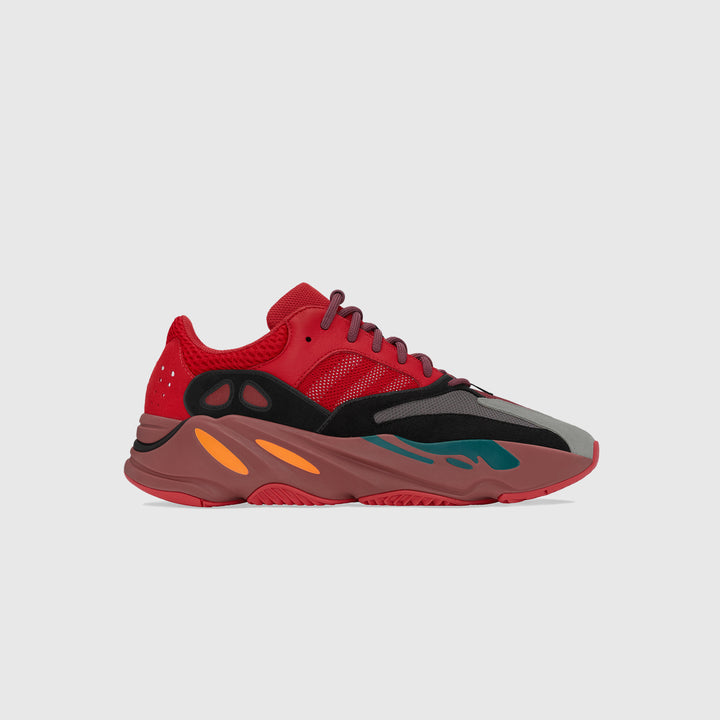 YEEZY BOOST 700 "HI-RES RED"