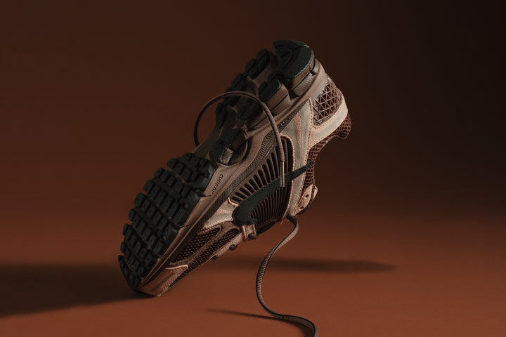 NIKE WMNS ZOOM VOMERO 5 "PLUM ECLIPSE"