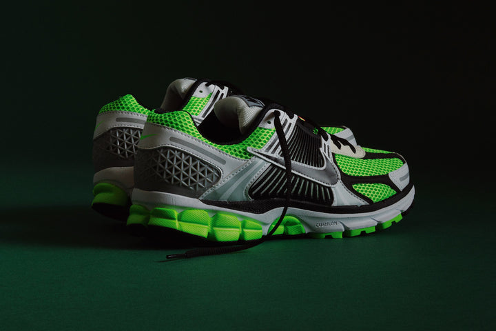 NIKE ZOOM VOMERO 5 SE SP "ELECTRIC GREEN"