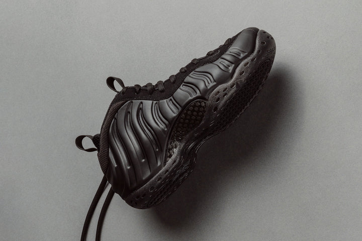 NIKE AIR FOAMPOSITE ONE "ANTHRACITE"