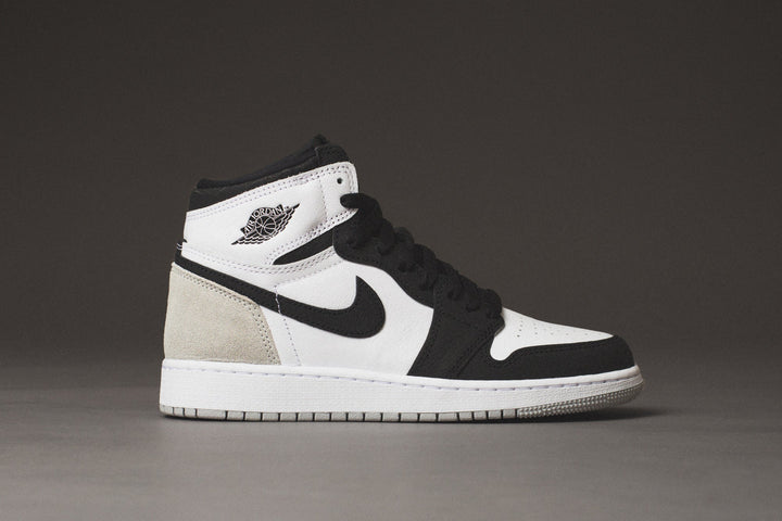 AIR JORDAN 1 RETRO HIGH OG (GS) "STAGE HAZE"