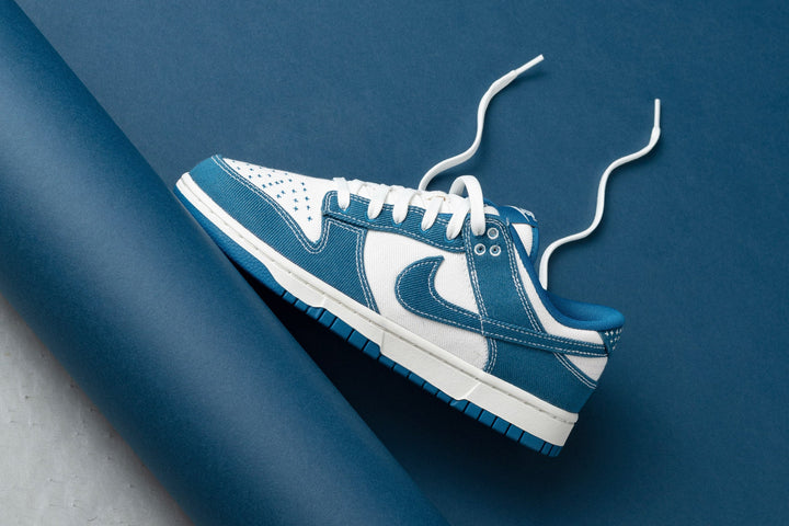 NIKE DUNK LOW PRM "INDUSTRIAL BLUE"