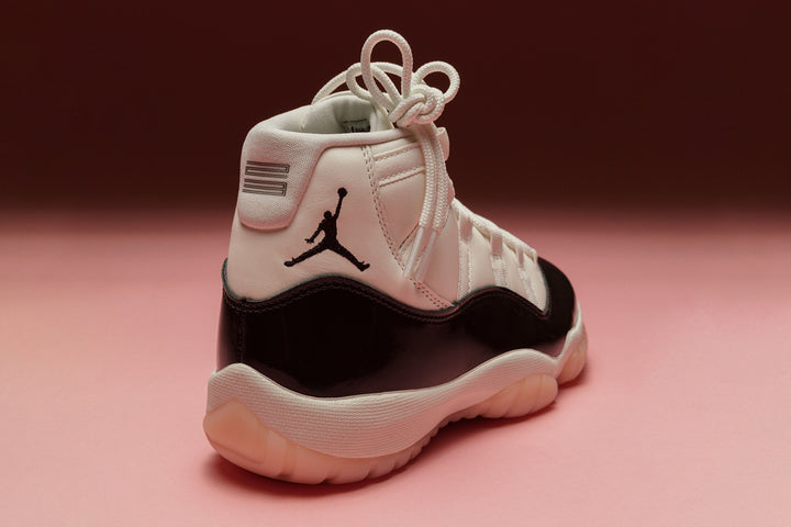 JORDAN WMNS AIR JORDAN 11 RETRO "NEAPOLITAN"