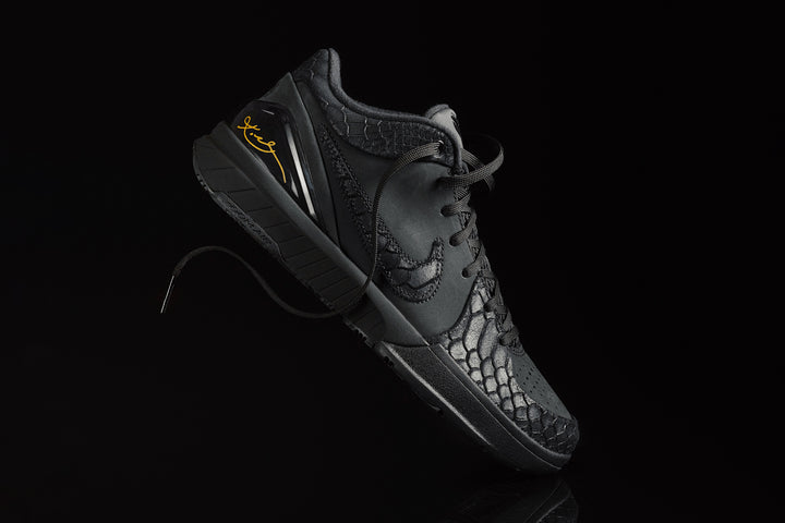 NIKE KOBE 4 PROTRO "BLACK MAMBA"