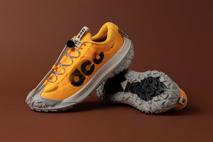 NIKE ACG MOUNTAIN FLY 2 LOW "LASER ORANGE"
