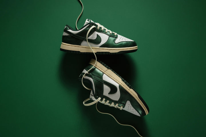 NIKE WMNS DUNK LOW PRM "PRO GREEN"