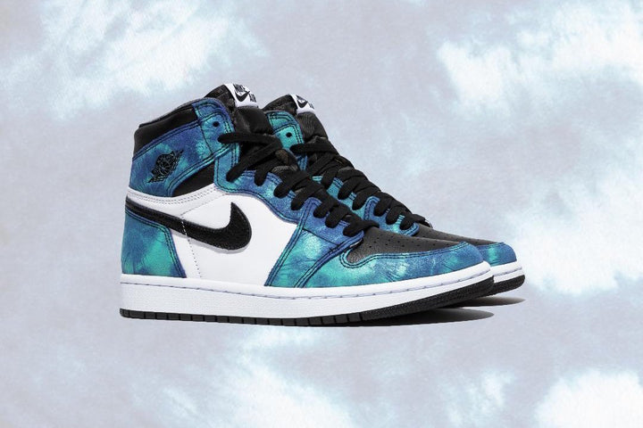 WMNS AIR JORDAN 1 HIGH OG "TIE-DYE"