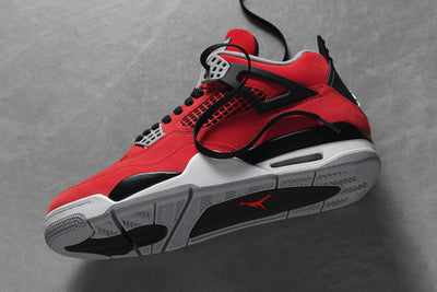 AIR JORDAN 4 RETRO "TORO BRAVO"