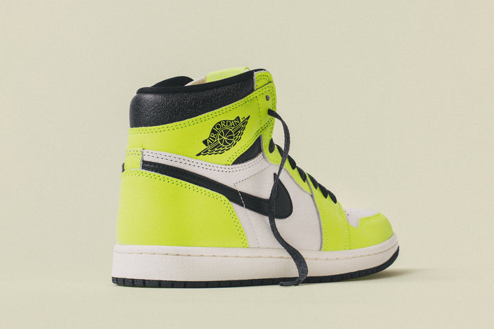 AIR JORDAN 1 RETRO HIGH OG "VISIONAIRE"