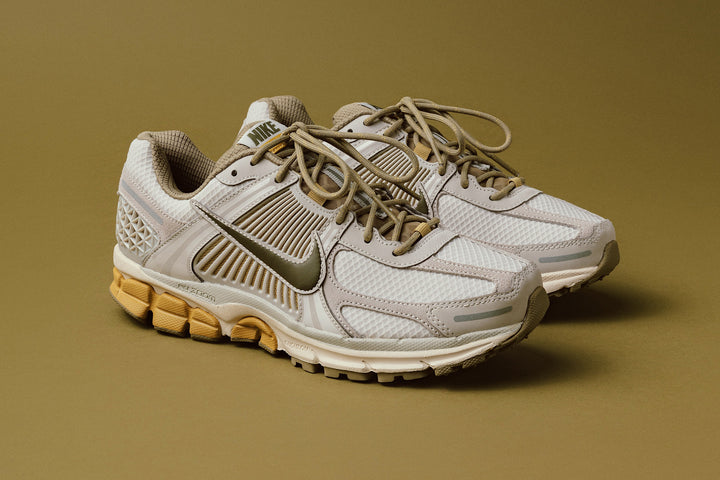 NIKE ZOOM VOMERO 5 PRM "MEDIUM OLIVE"