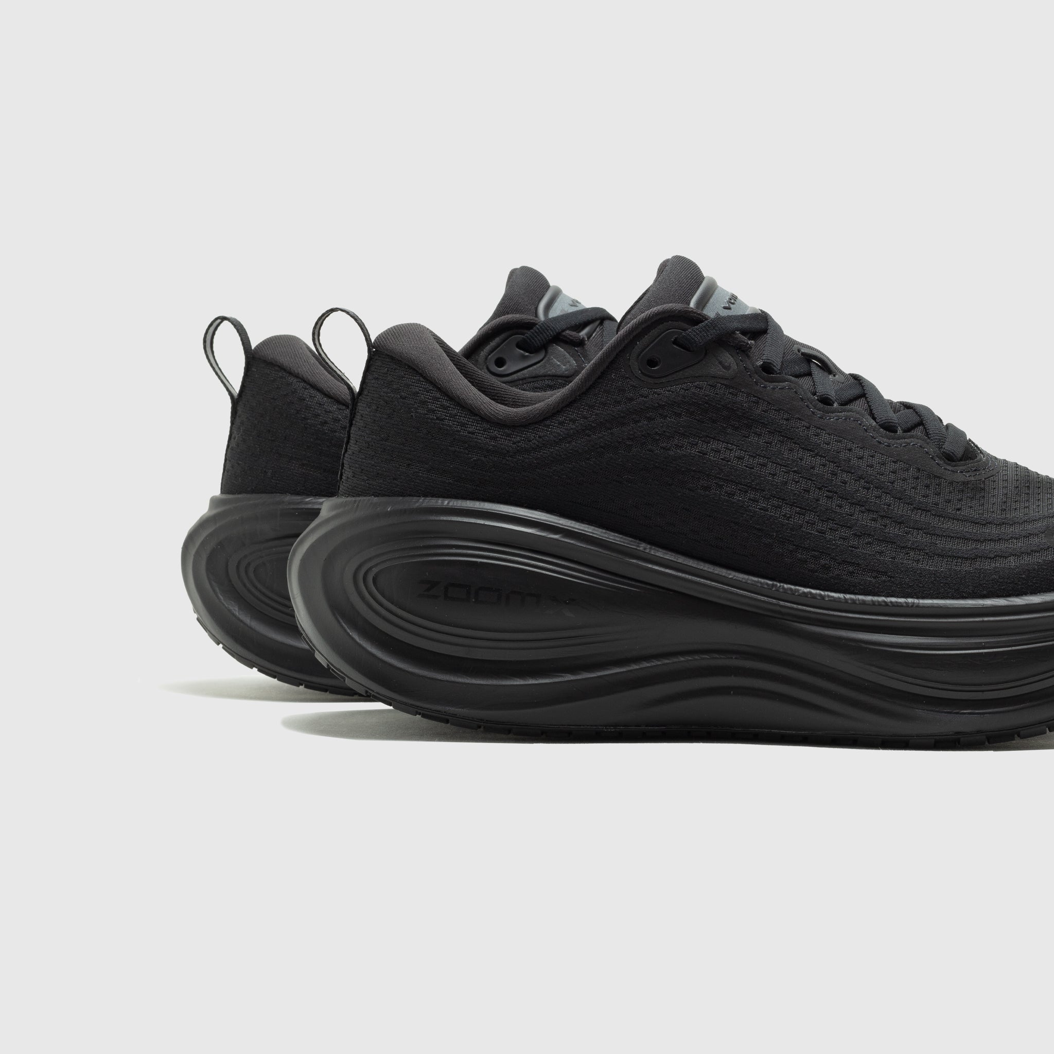 VOMERO PLUS QS "BLACK"