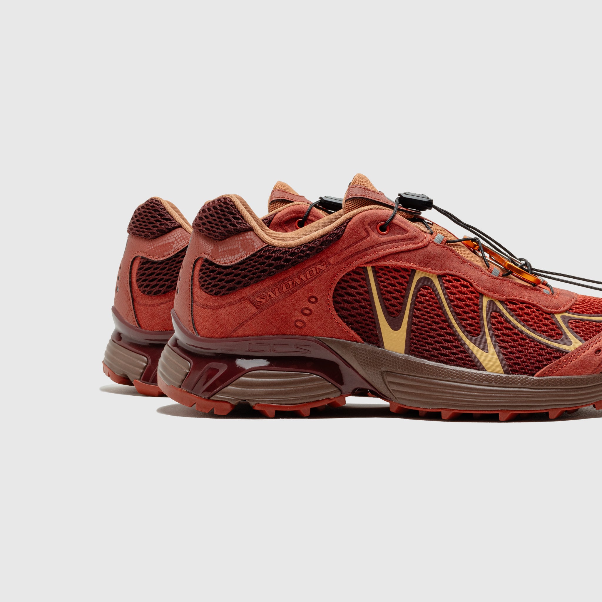 XT-WHISPER "RED ASHES"