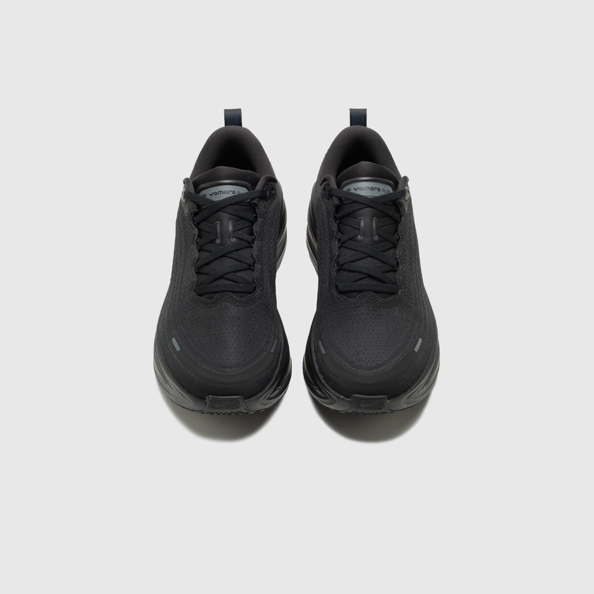 VOMERO PLUS QS "BLACK"