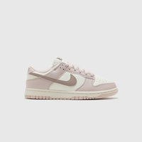 WMNS DUNK LOW "SILT RED"
