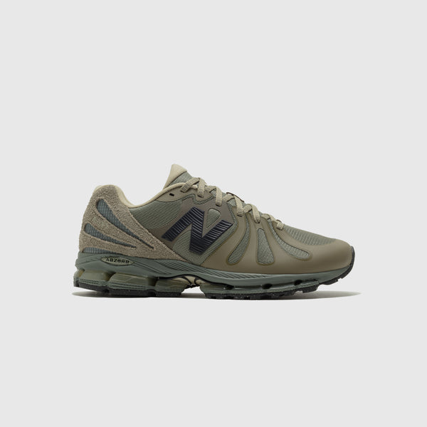 U1890ST X STONE ISLAND – PACKER SHOES