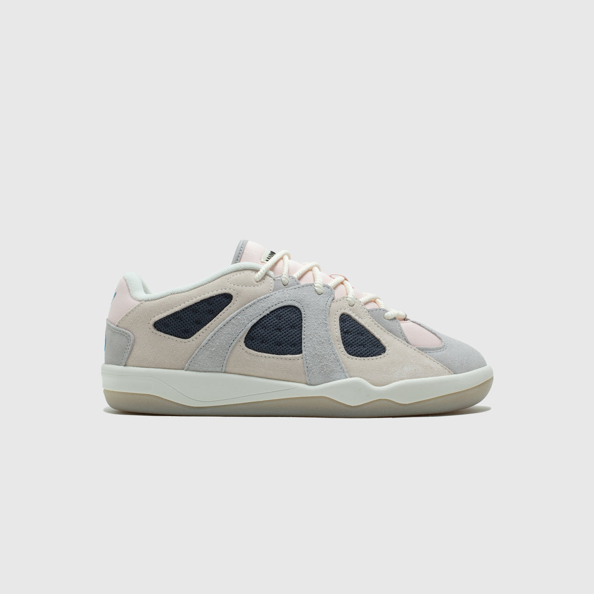 BADBO 1.1 "CHALK WHITE"