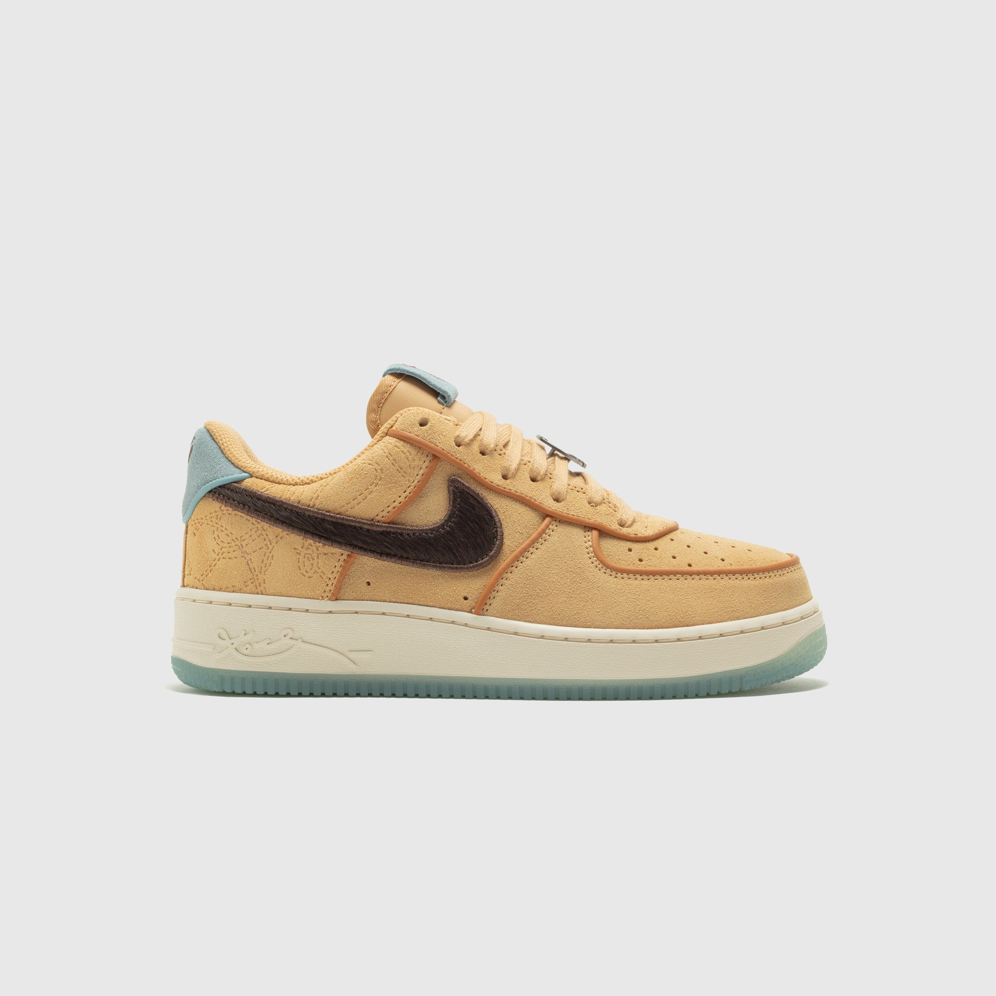 AIR FORCE 1 LOW PROTRO "SIEMPRE HERMANOS"