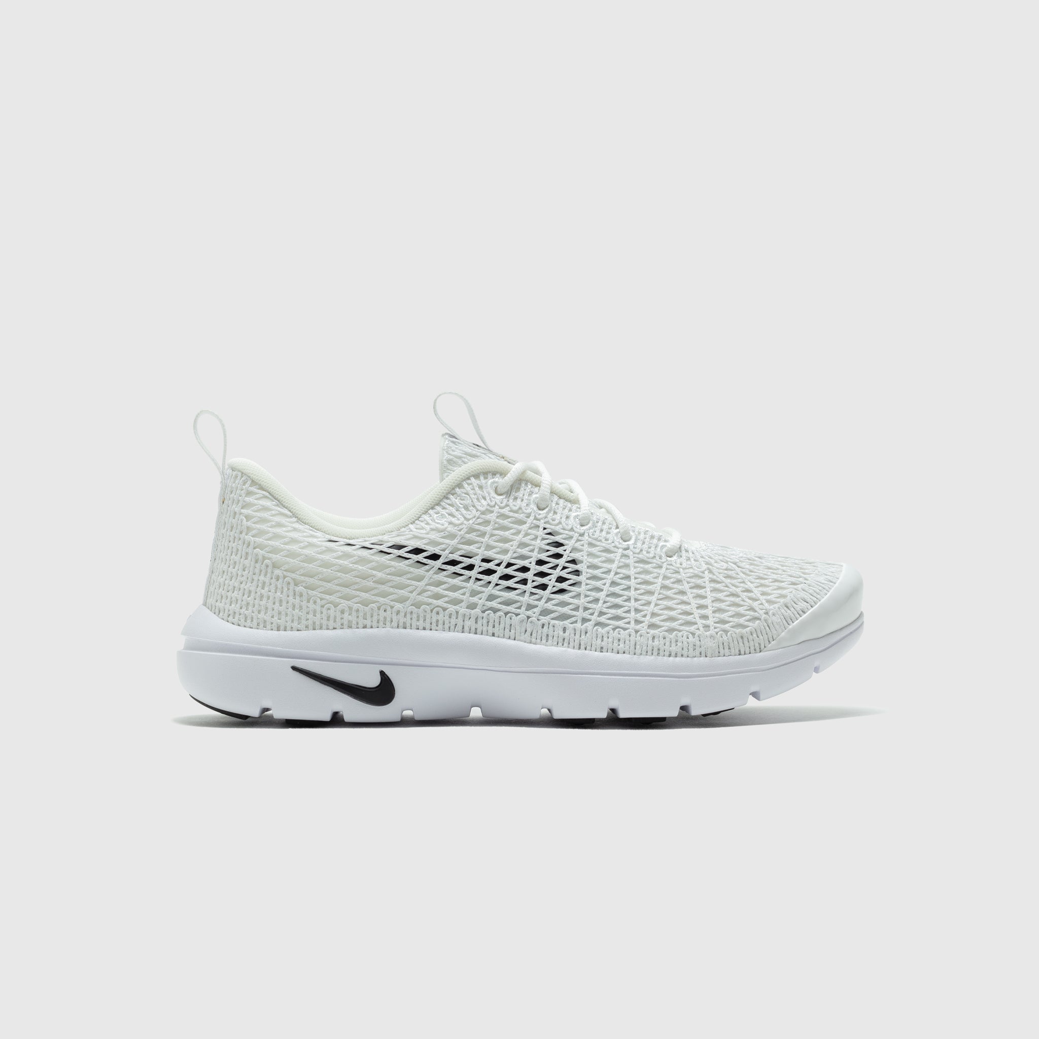 NIKE REJUVEN8 SP "WHITE/BLACK"