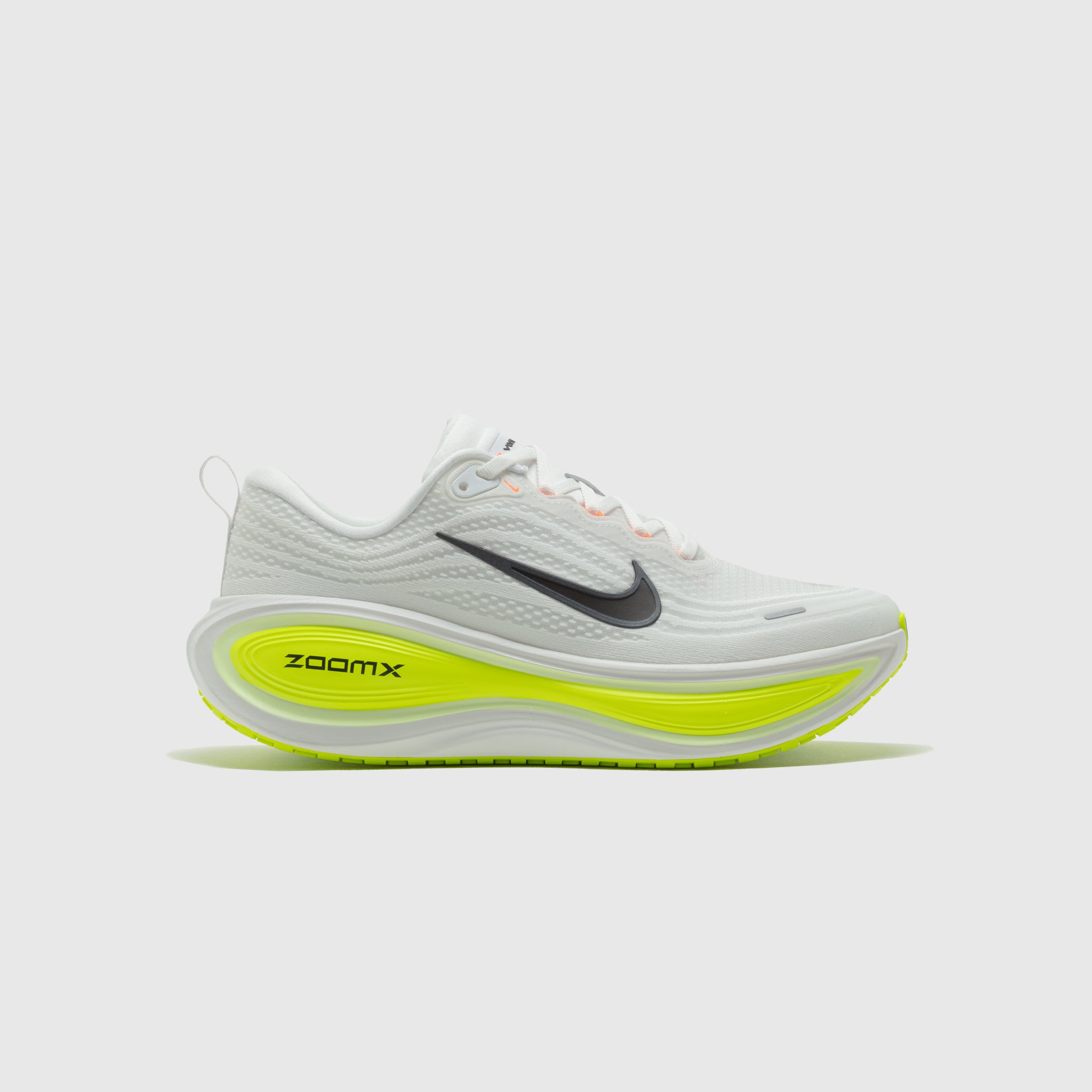 VOMERO PLUS "WHITE/VOLT"