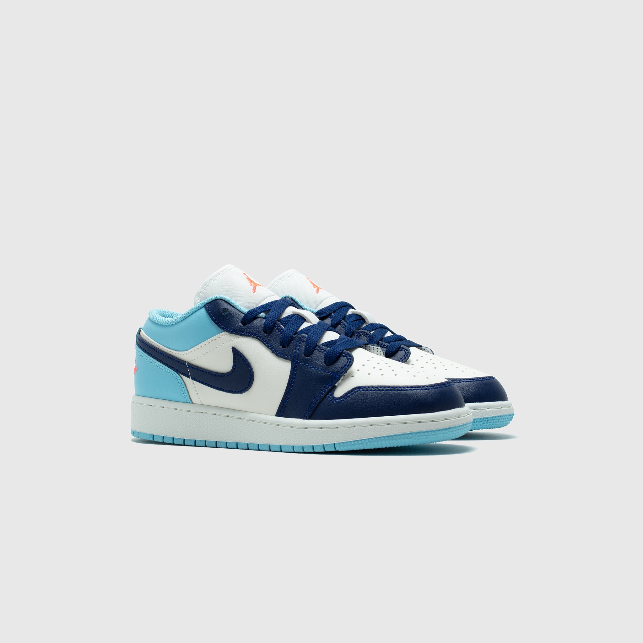 AIR JORDAN 1 LOW (GS) "BLUE CHILL"