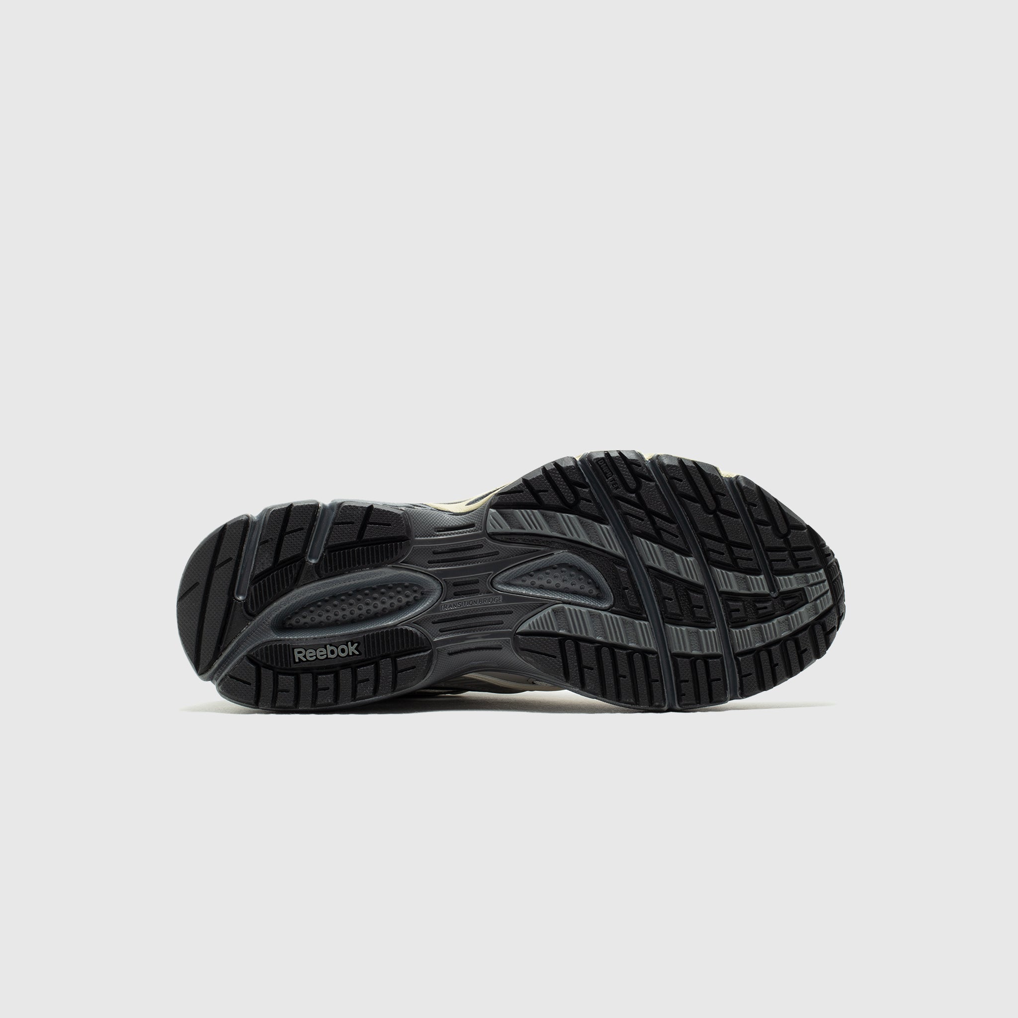 PREMIER ROAD ULTRA "TONAL GREY"