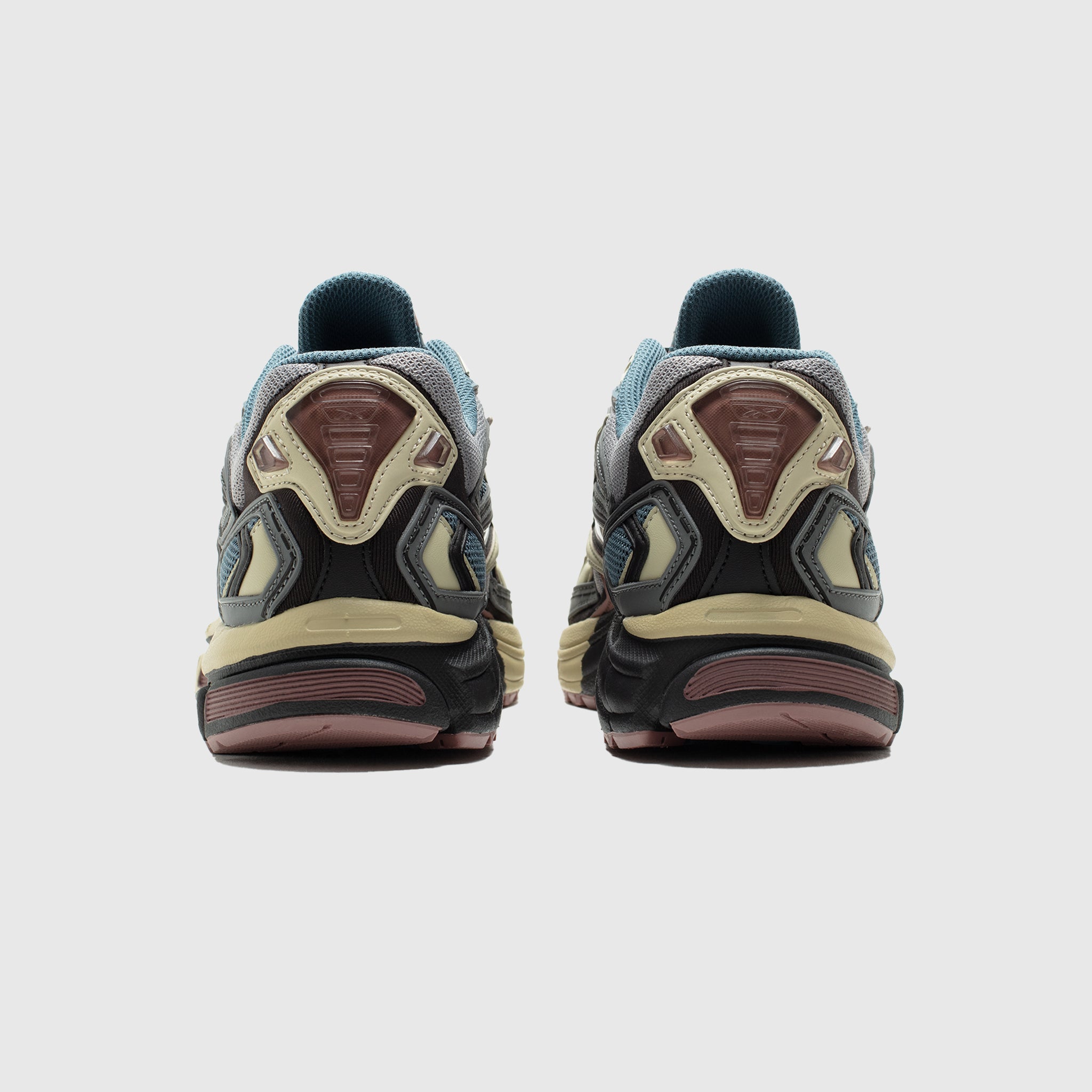 PREMIER ROAD ULTRA "SOFT PINK"