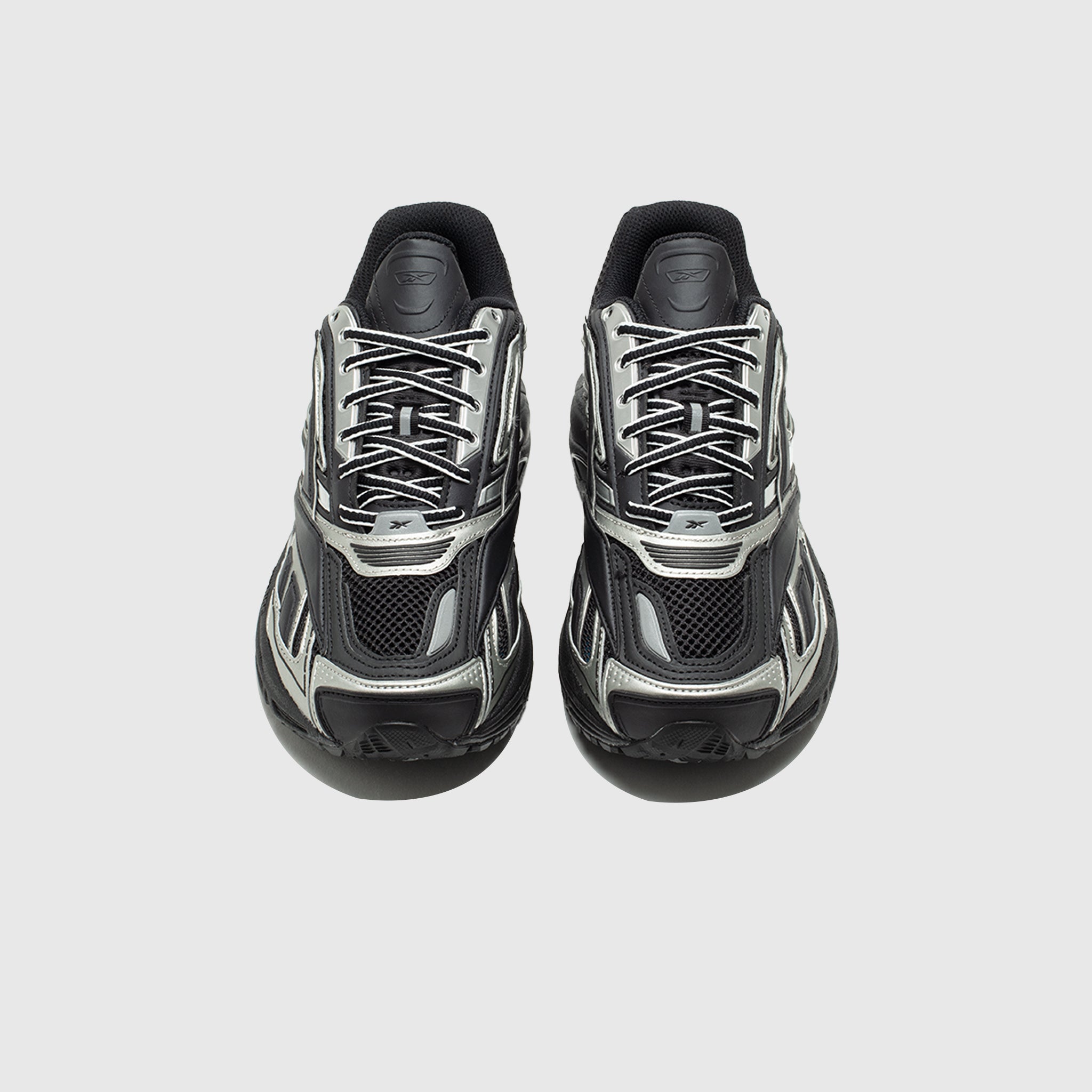 PREMIER ROAD ULTRA "BLACK METALLIC"