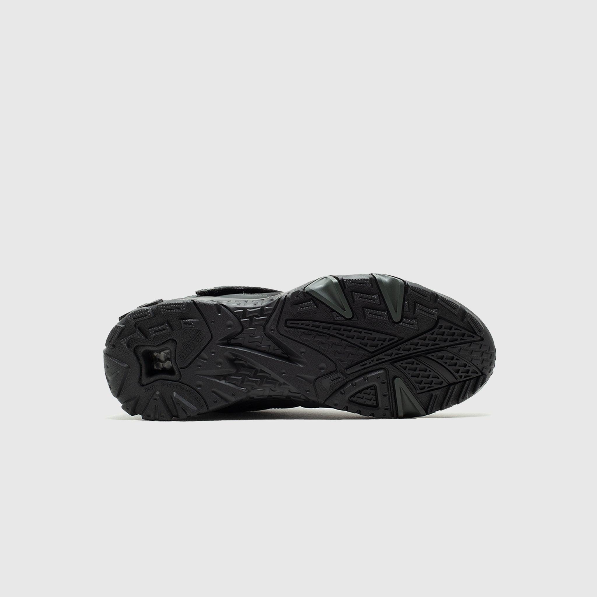 PRESEASON 94 "LIGHTS OUT"