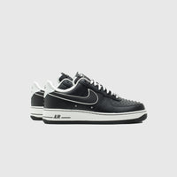 AIR FORCE 1 '07 PRM "BLACK/SUMMIT WHITE"