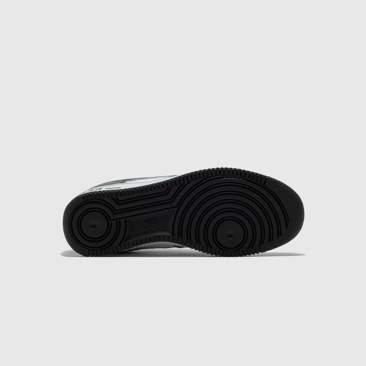 AIR FORCE 1 LOW CRACKED LEATHER "BLACK/WHITE"