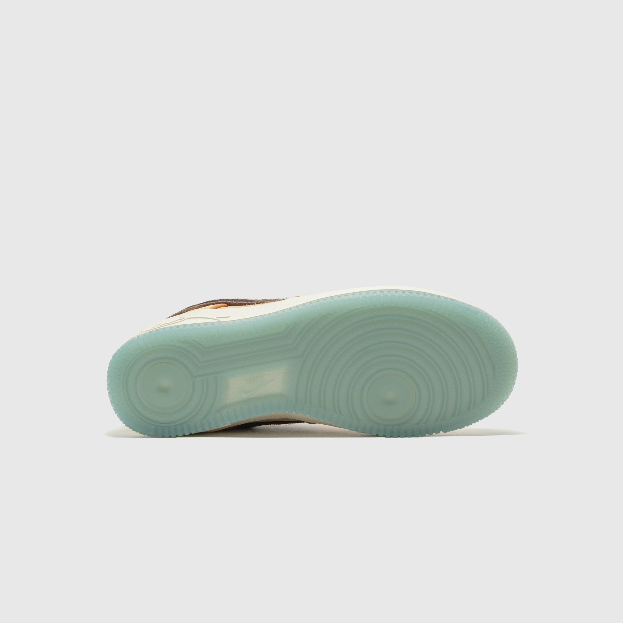 AIR FORCE 1 LOW PROTRO "SIEMPRE HERMANOS"