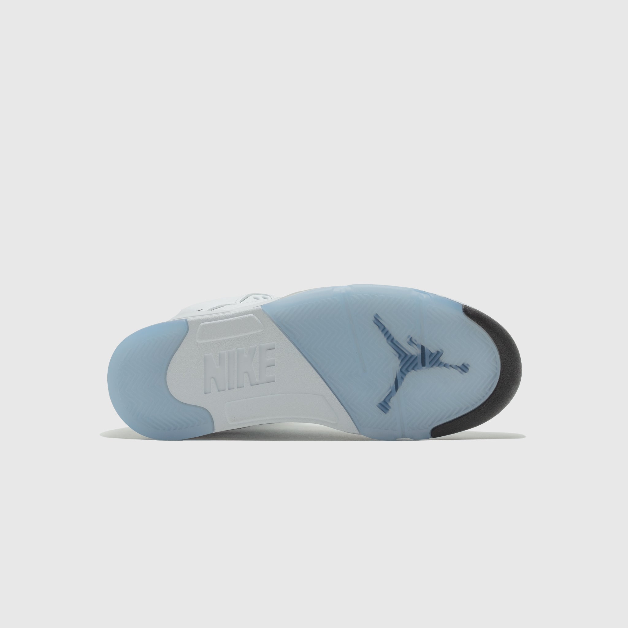 AIR JORDAN 5 RETRO "WHITE METALLIC"