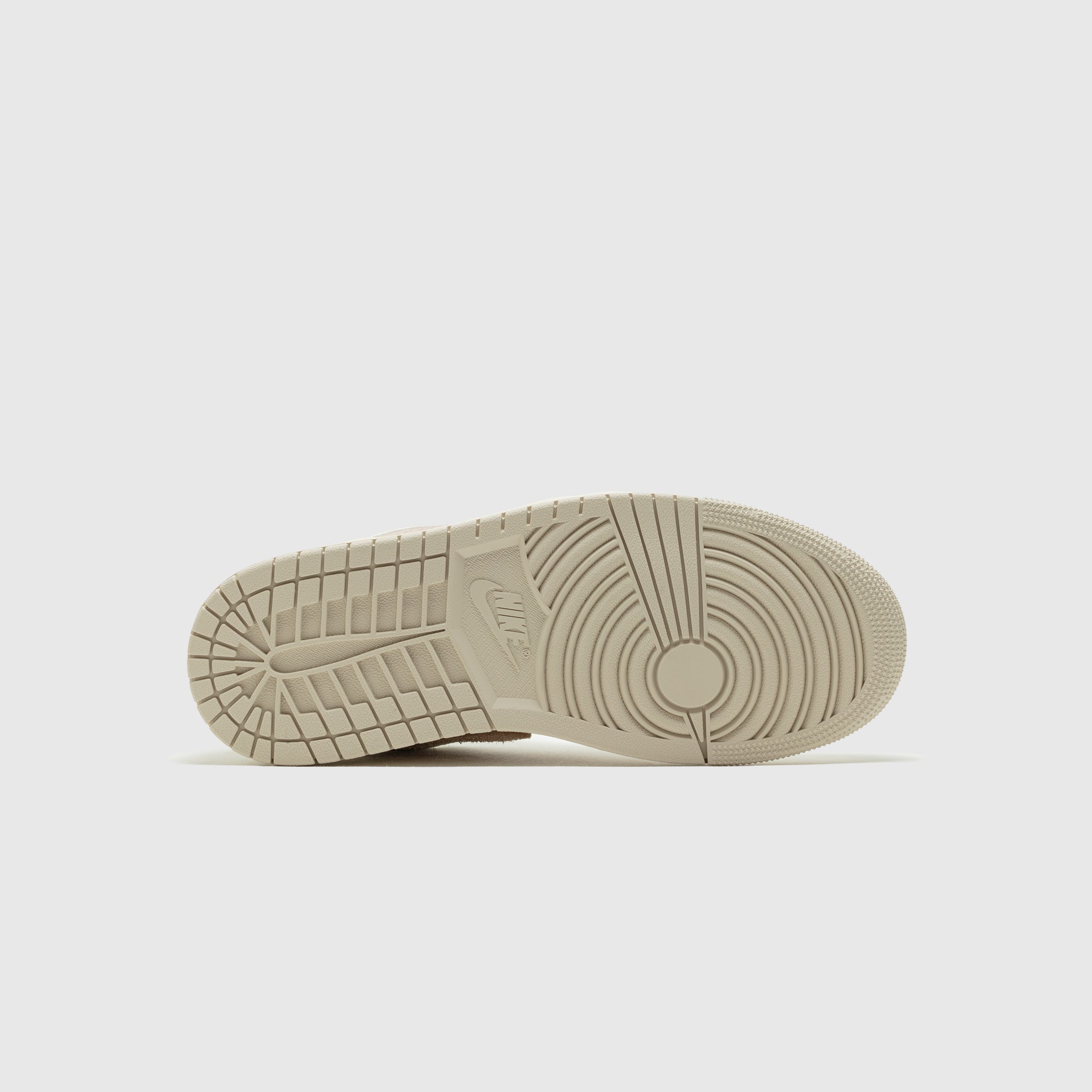 WMNS AIR JORDAN 1 LOW SE "HEMP"