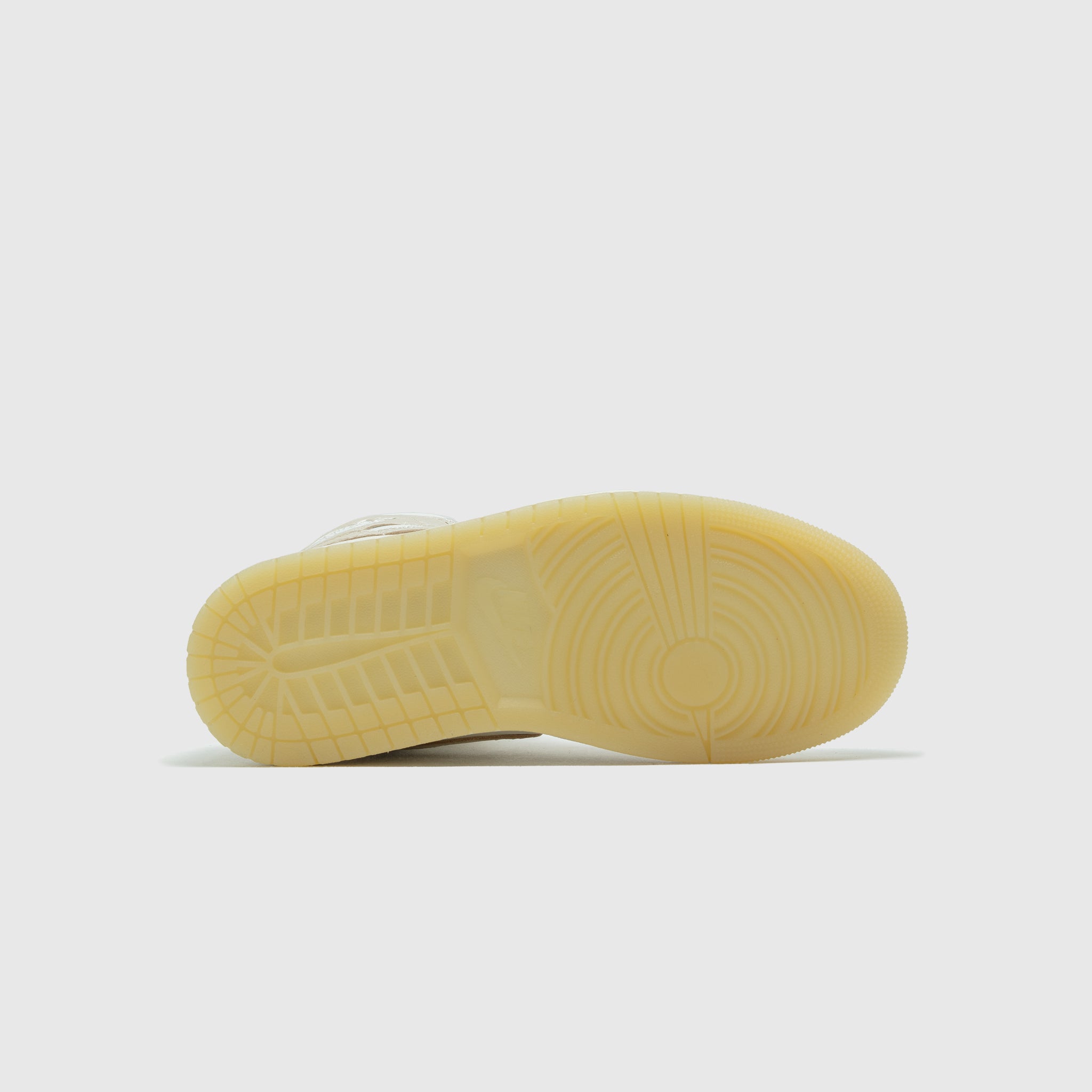 WMNS AIR JORDAN 1 MID SE "METALLIC TEAM GOLD"