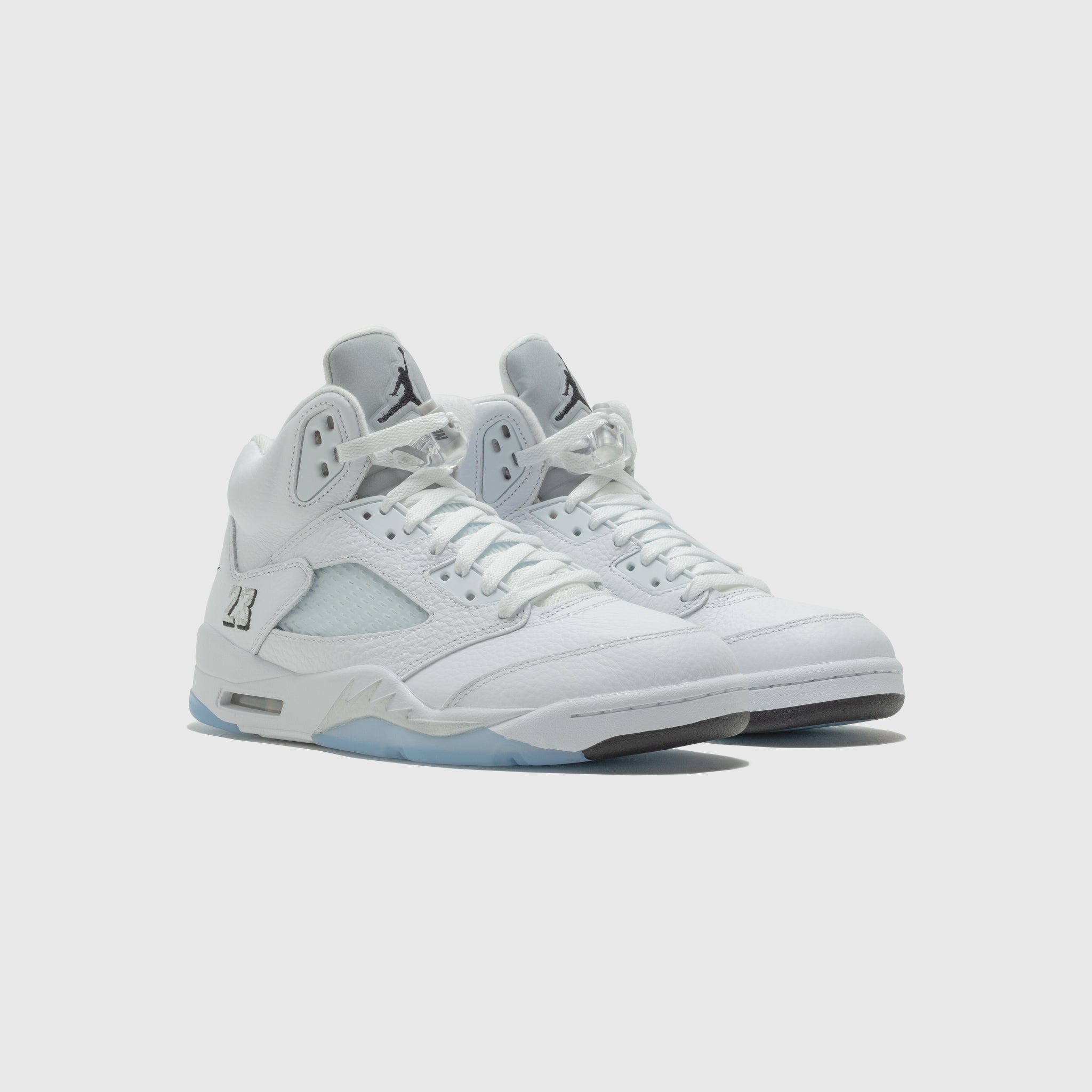 AIR JORDAN 5 RETRO "WHITE METALLIC"