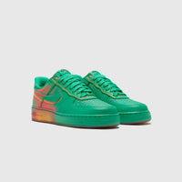 AIR FORCE 1 LOW RETRO "STADIUM GREEN AND LASER ORANGE"