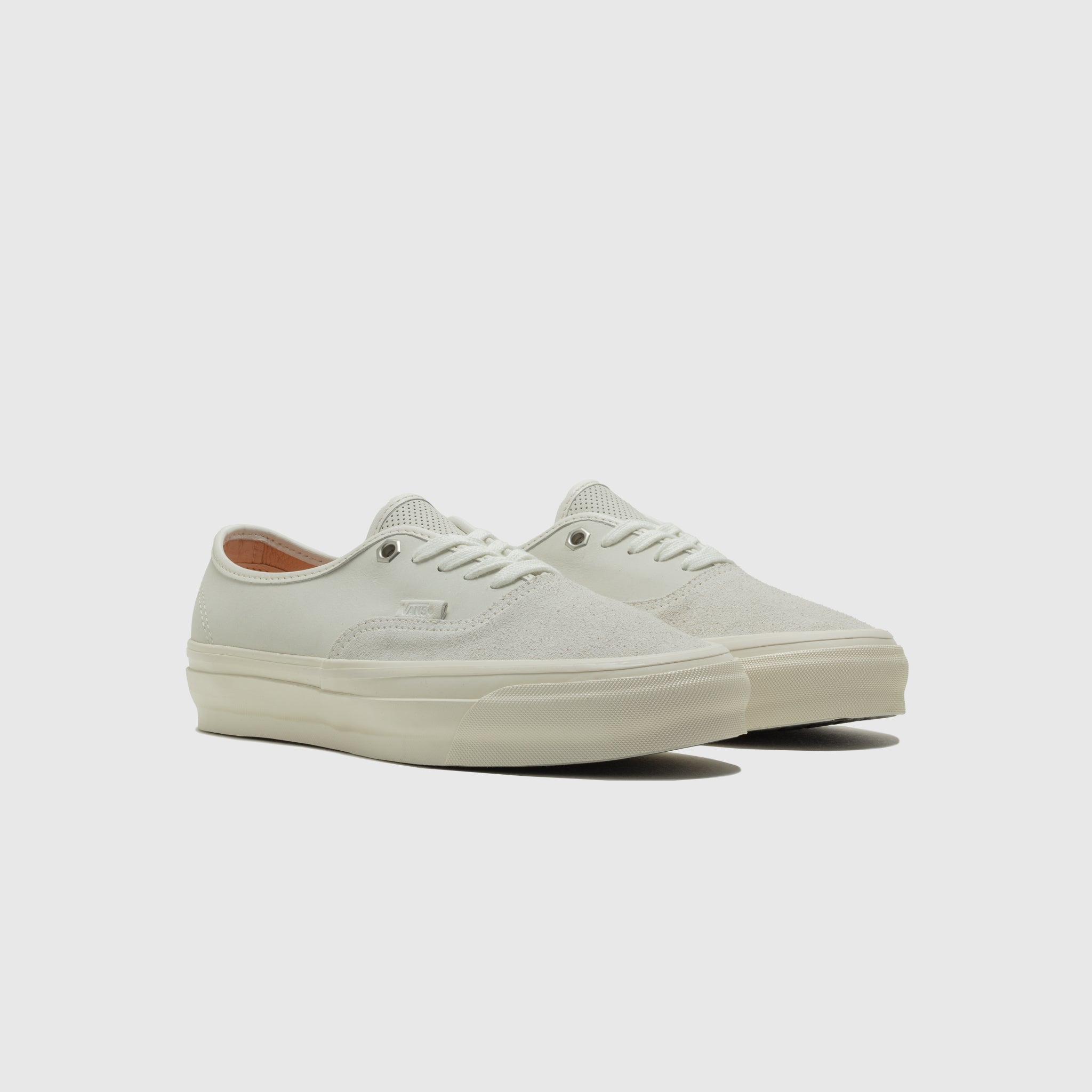 OTW AUTHENTIC 44 VIBRAM X HAVEN