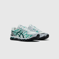 GEL-KAYANO 20 "WHITE/EDAMAME GREEN"