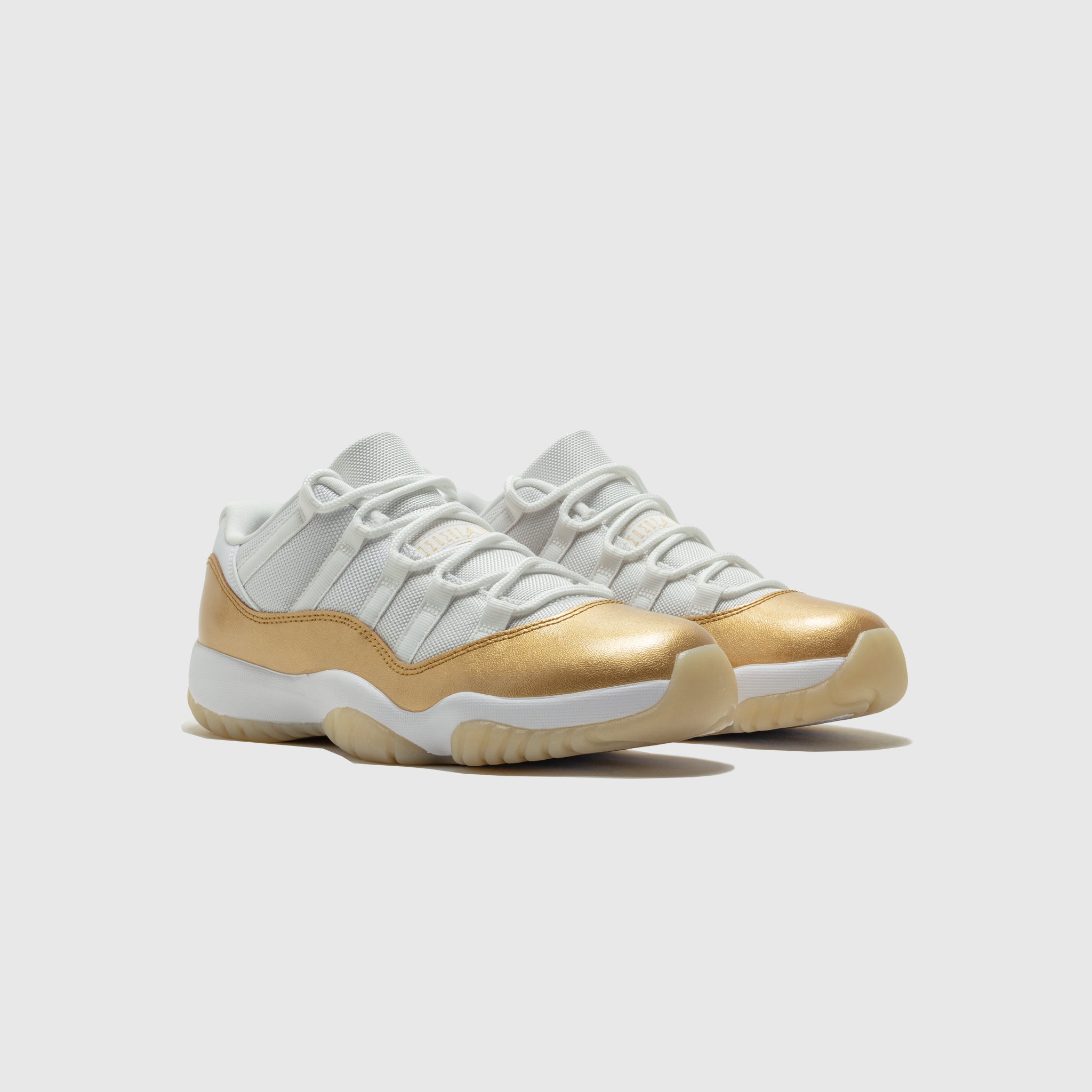 WMNS AIR JORDAN 11 RETRO LOW "MOTHER'S DAY"