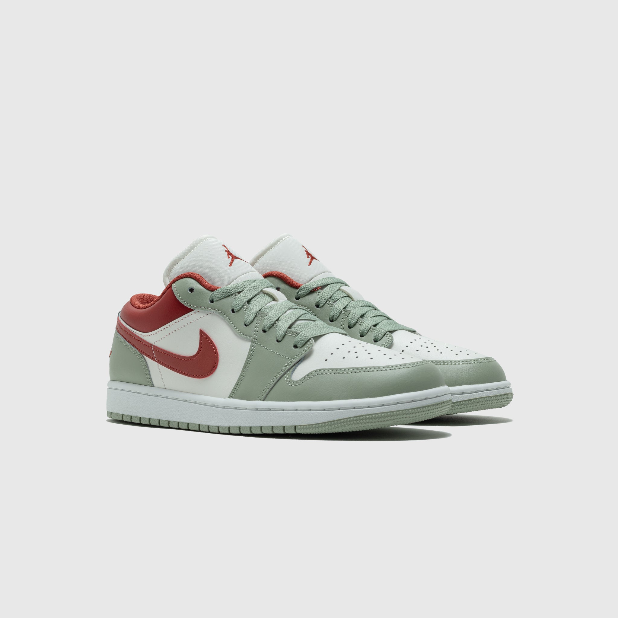 AIR JORDAN 1 LOW "JADE HORIZON"