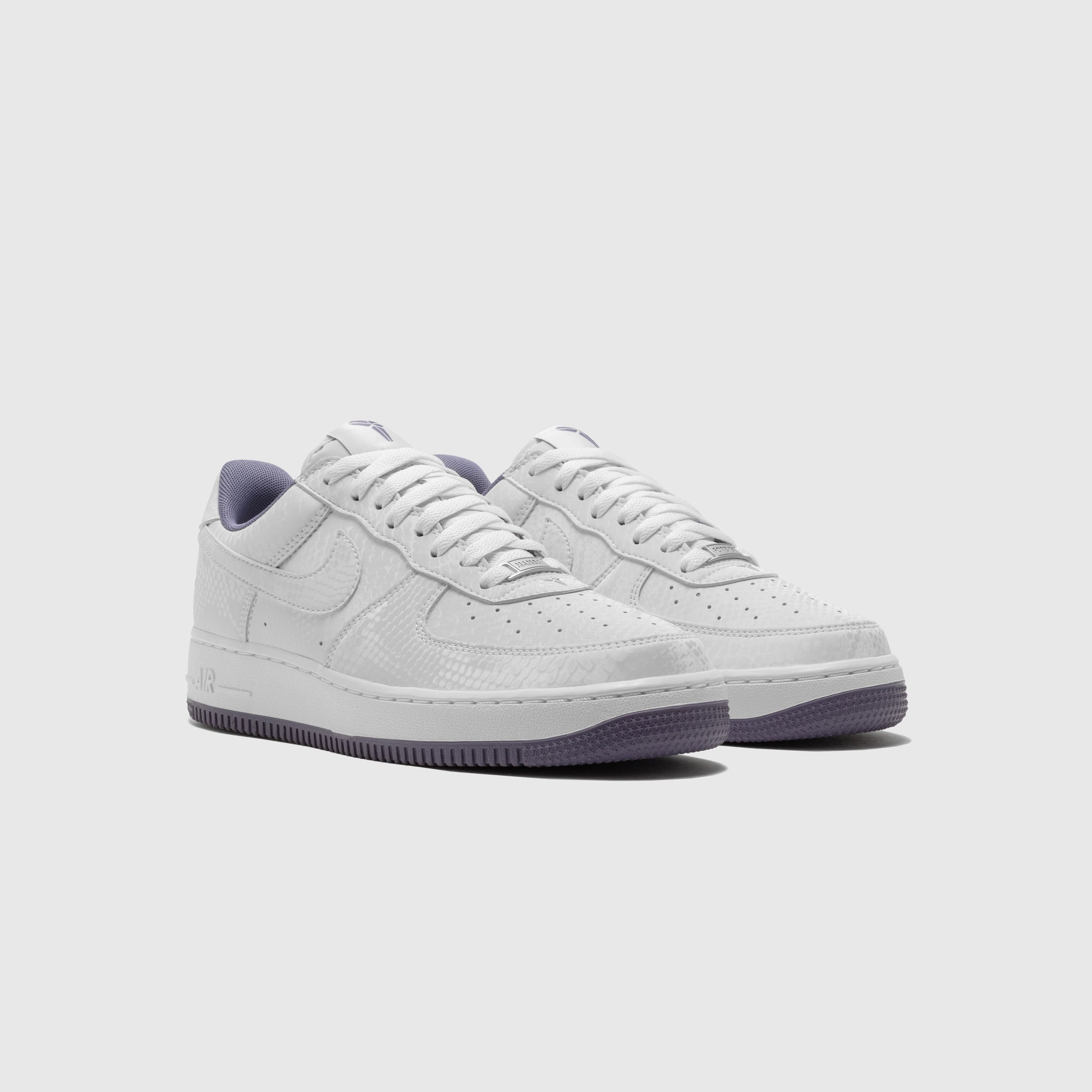 KOBE AIR FORCE 1 LOW "SUMMIT WHITE DAYBREAK"