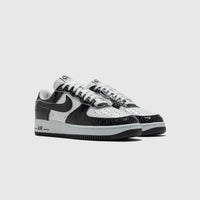 AIR FORCE 1 LOW CRACKED LEATHER "BLACK/WHITE"