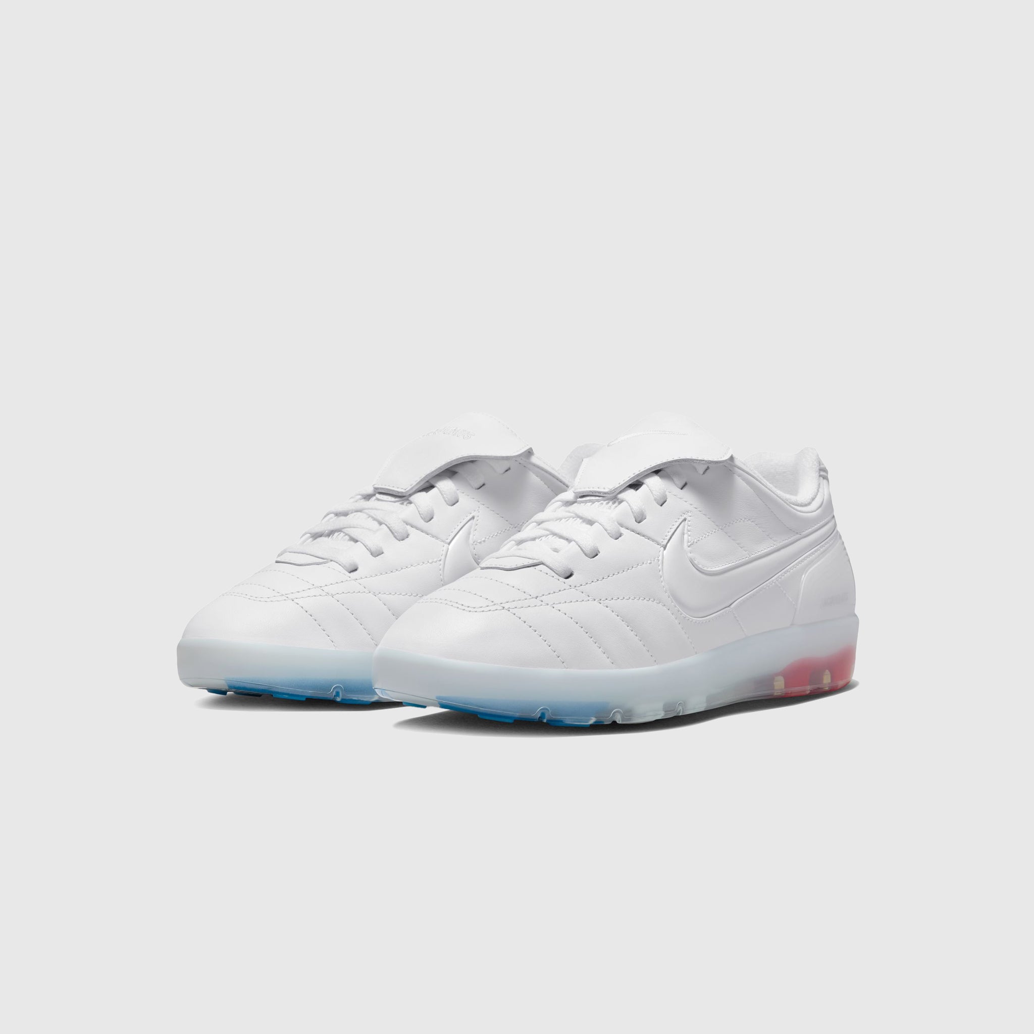 CRYOSHOT TIEMPO R10 X FRANCE X JACQUEMUS