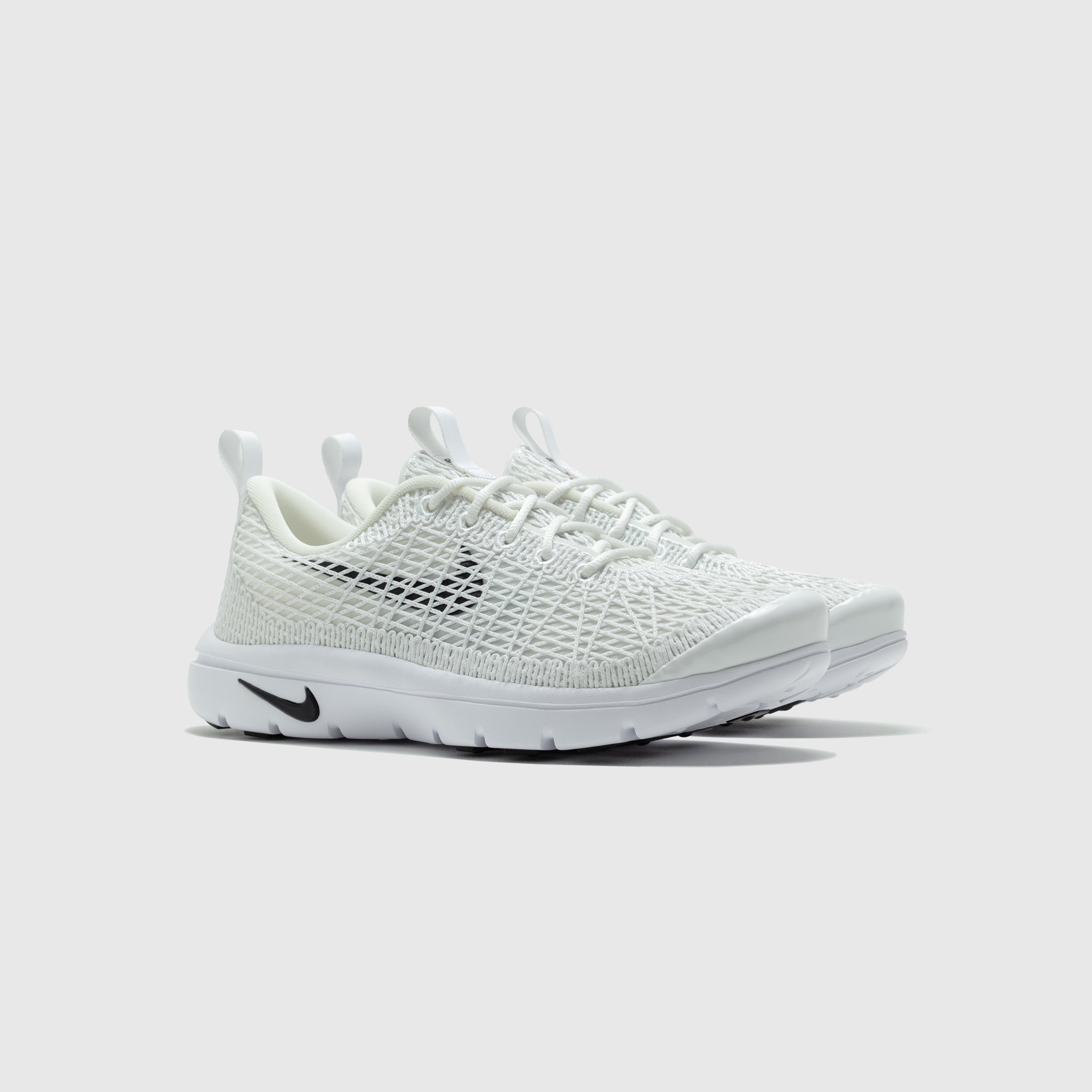 NIKE REJUVEN8 SP "WHITE/BLACK"