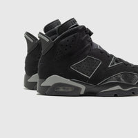AIR JORDAN 6 RETRO "CAP & GOWN"